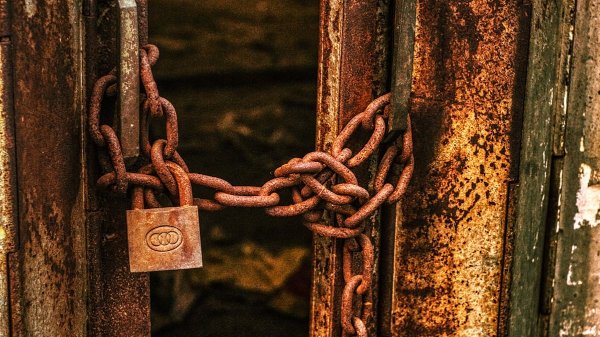 CGT pitfalls: crypto-to-crypto swaps vs fiat conversion